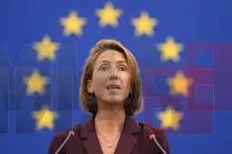 Валери Ајер (ЕП)